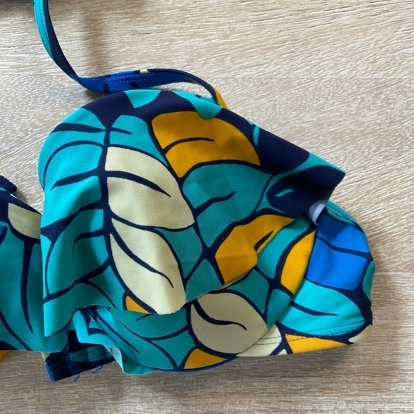 Aerie Padded Lightly Lined Supportive Retro Inspired Ruffle Blue Orange Swim Top - Picture 3 of 10